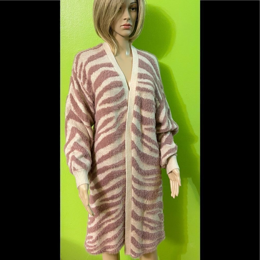 Jennifer Lopez Cardigan L
